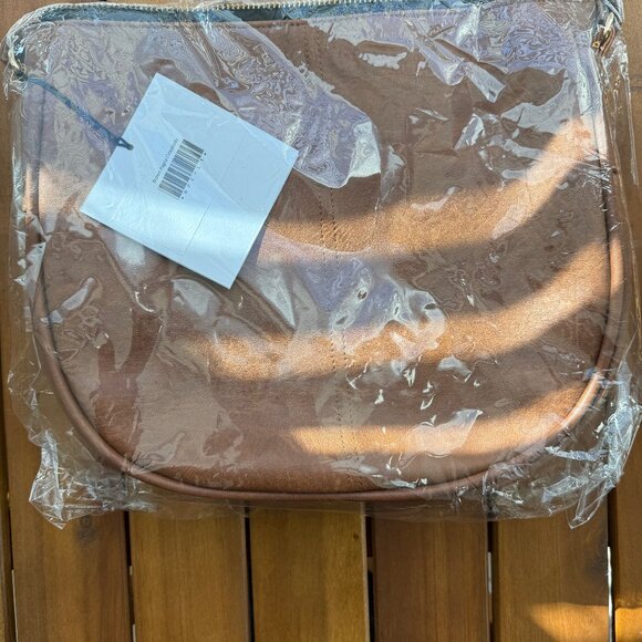 Bytavi Brown Pagna Crossbody - Picture 3 of 4